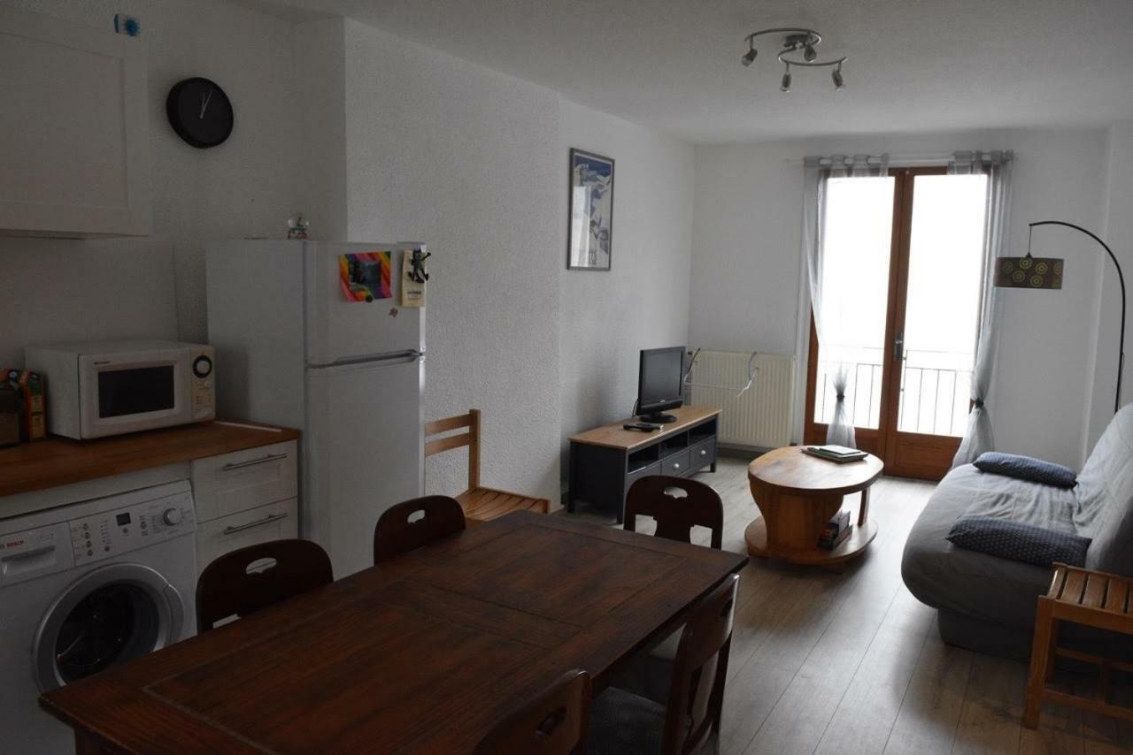 Apartament T3 3 Etoiles Hyper Centre Luchon Bagnères-de-Luchon Zewnętrze zdjęcie